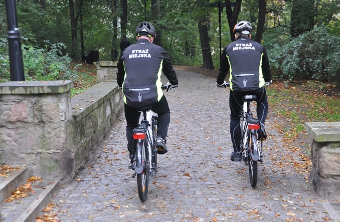 Wałbrzyska Straż Miejska pierwsza na rowerach elektrycznych Wałbrzyska Straż Miejska pierwsza na rowerach elektrycznych