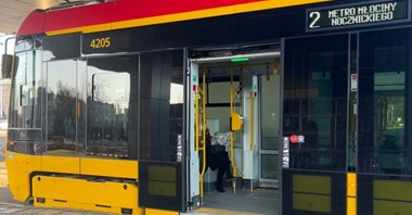 Warszawa: Hyundaie zmieniają linię