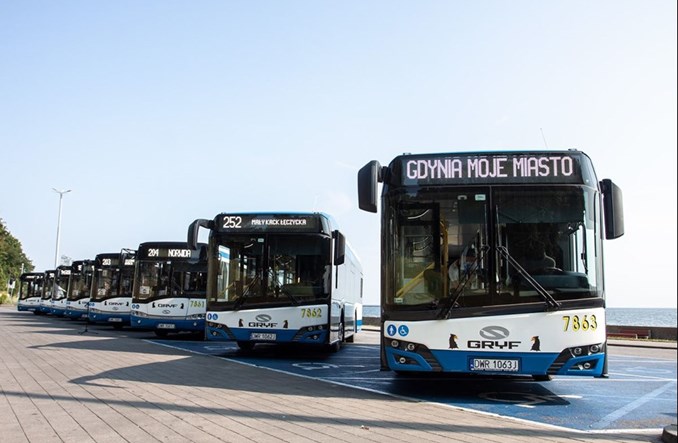 Gdynia tnie rozkłady jazdy. Lista zmian