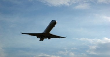 Jak budować połączenia kolejowe do lotnisk?