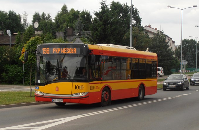 Warszawska linia 198: proste, a genialne