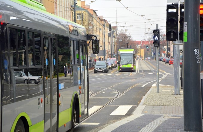 Olsztyn wyłącza sygnalizatory do lewoskrętu. By było płynniej