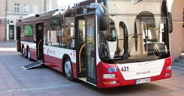 Opole zmodernizuje systemy biletowy i informacji pasażerskiej. Jedna oferta
