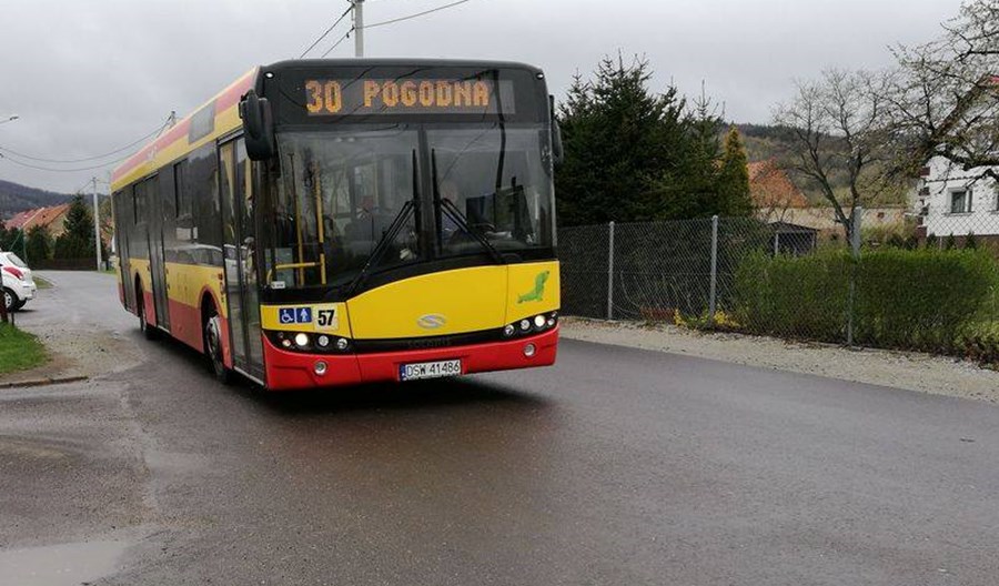 Świdnica. Nikt nie chce sprzedać elektrobusów Świdnica. Nikt nie chce sprzedać elektrobusów