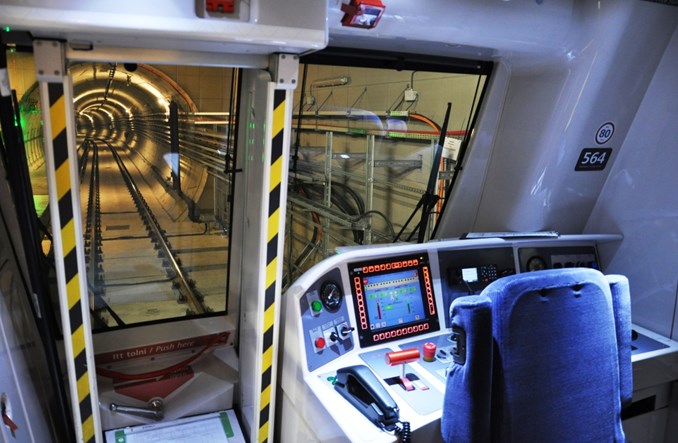Metro bez obsługi. Czy jedzie z nami maszynista?