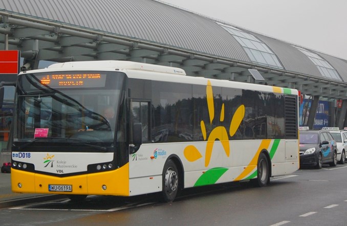 Trzech przewoźników autobusowych chce zastąpić pociągi do Grodziska