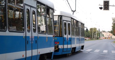 Tramwaj na Jagodno na razie w formie autobusu. Ma w tym pomóc Polski Ład