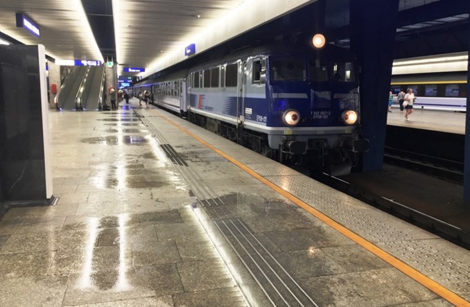 PKP SA dalej walczą z przeciekami na Dworcu Centralnym