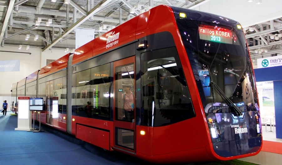 Tramwaje Warszawskie ponownie wyrzucają firmę Hyundai. Przez koreański zakaz Tramwaje Warszawskie ponownie wyrzucają firmę Hyundai. Przez koreański zakaz