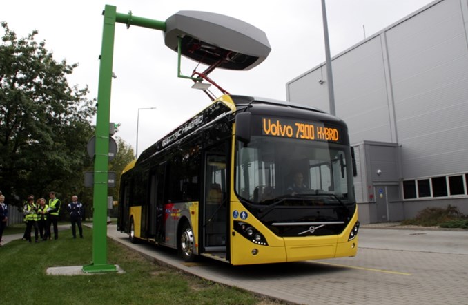 Volvo prezentuje hybrydowy autobus dla belgijskiego TEC