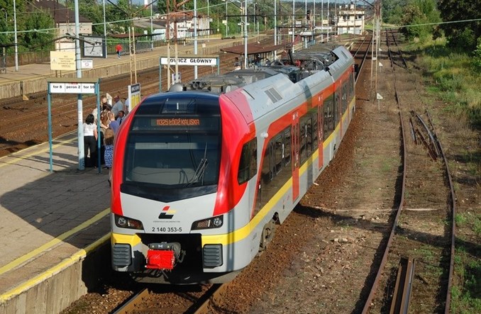 UMWŁ: Tak dobrej oferty kolejowo-autobusowej nie było od lat