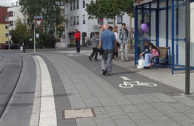 KTP: Jaka nawierzchnia najlepsza na chodniki?