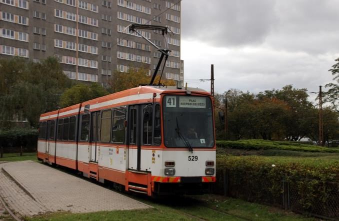 Pabianice zadłużają się na tramwaj i hybrydy