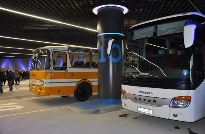 Pięć miesięcy dworca we Wrocławiu: 1,7 mln pasażerów