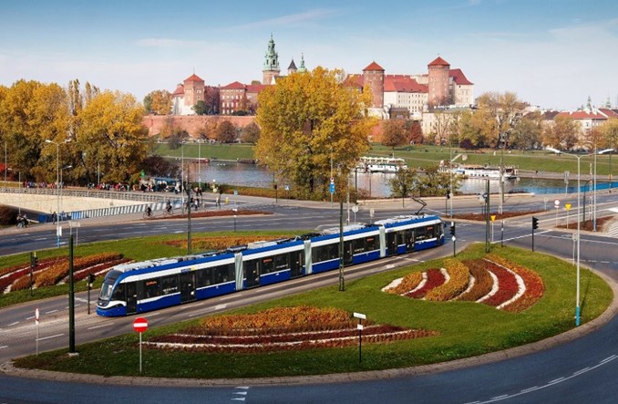 Pesa ostatecznie rezygnuje z walki o tramwaje dla Krakowa. Zostaje Solaris i Stadler