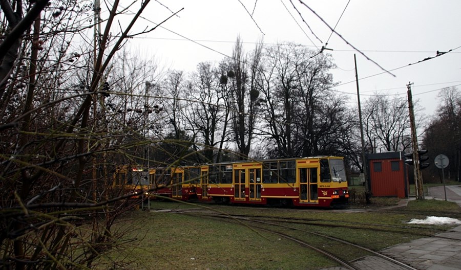 Łódź: Torowisko na Wojska Polskiego w złym stanie Łódź: Torowisko na Wojska Polskiego w złym stanie