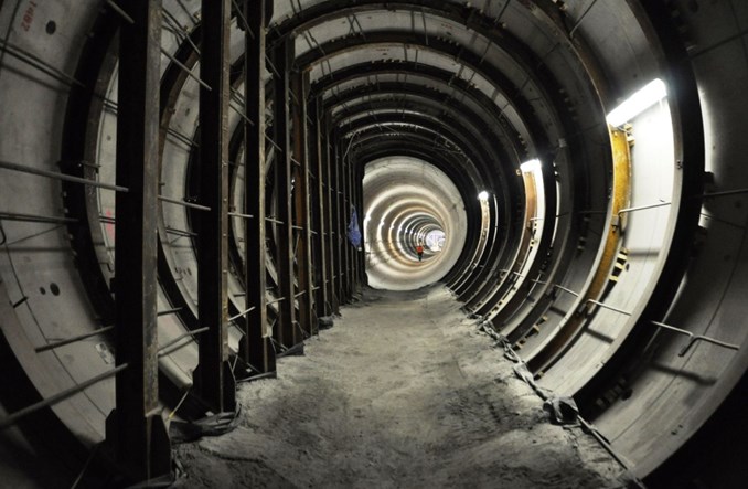 Metro na Mory opóźnia się przez wycofane odwołanie Torpolu