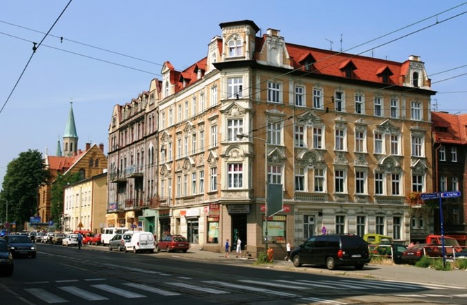 Chorzów: Remontu torów na 3 Maja na razie nie będzie. Pyrrusowe zwycięstwo Balzoli