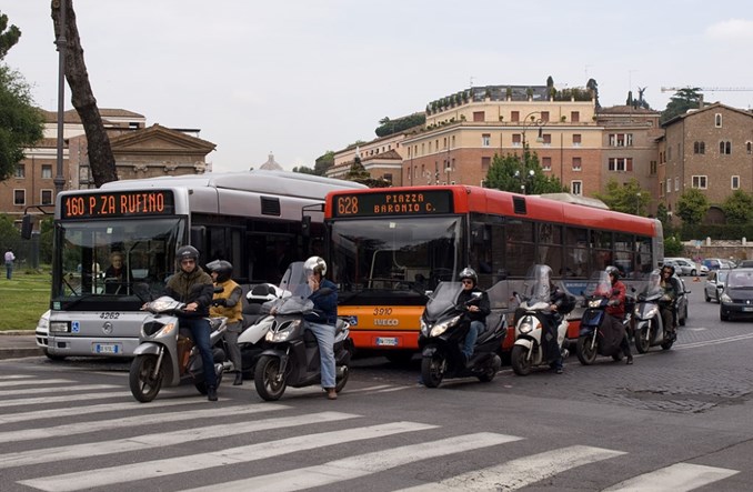 Rzym. Transport miejski nie działa z powodu Dnia Kobiet