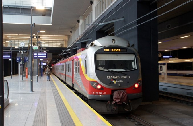 Łódź: PR rezygnują z rozkładów jazdy na przystankach