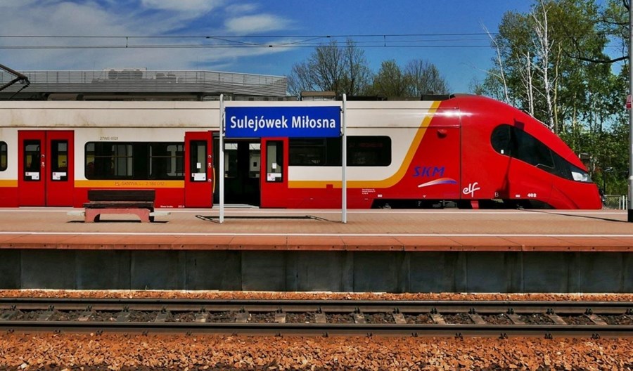 Warszawa: Z kartą warszawiaka bez dopłat w II strefie. Taniej też w aglomeracji Warszawa: Z kartą warszawiaka bez dopłat w II strefie. Taniej też w aglomeracji