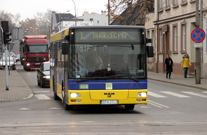 Pabianice: Biletomaty droższe niż zakładano