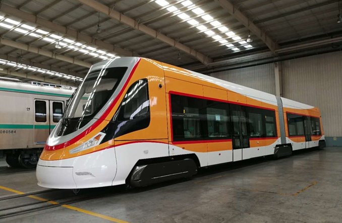 Chiny. CRRC zaprezentowało wysokogórski tramwaj dla Tybetu