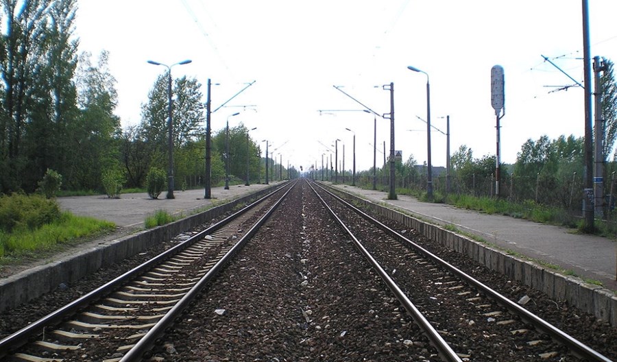 Łódź Olechów Wschód: Remont na nieczynnym przystanku kolejowym Łódź Olechów Wschód: Remont na nieczynnym przystanku kolejowym