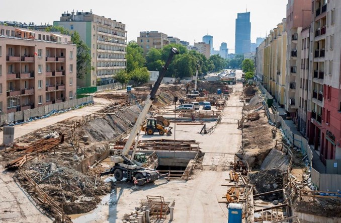 Warszawa: Górczewska nad metrem na Woli jednak węższa