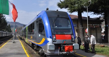 Włochy zwiększają limit miejsc w komunikacji miejskiej do 80 proc.