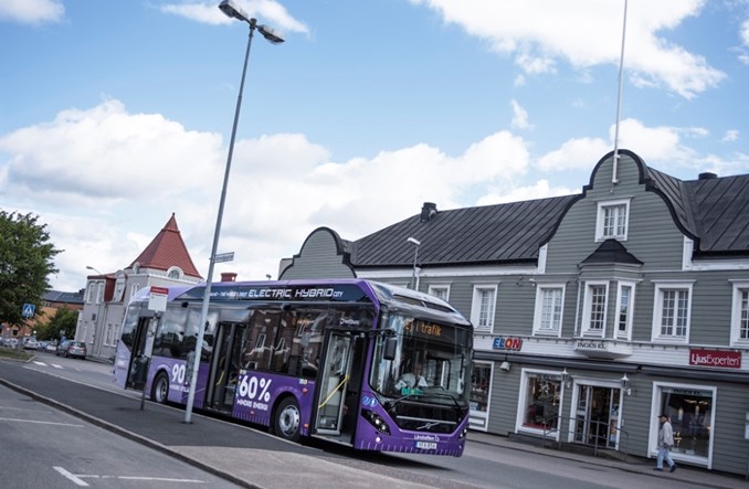 Grudziądz podpisał umowę z Volvo na dostawę hybryd plug-in i stacji ładowania