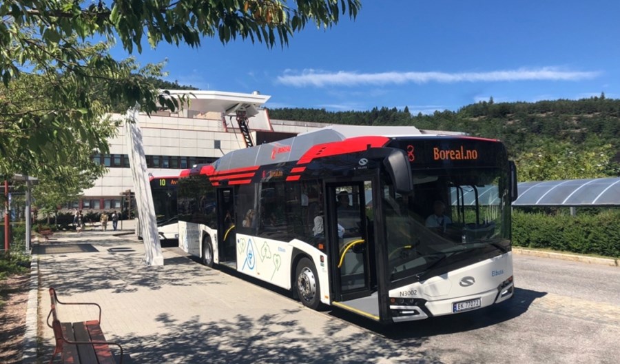 Solarisy z elektrycznym napędem w Kristiansand Solarisy z elektrycznym napędem w Kristiansand