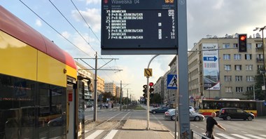 Warszawa rozbuduje system wyświetlaczy na przystankach