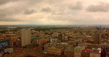 Warszawa. Kandydat Kukiz’15: Smog to efekt zmiany róży wiatrów