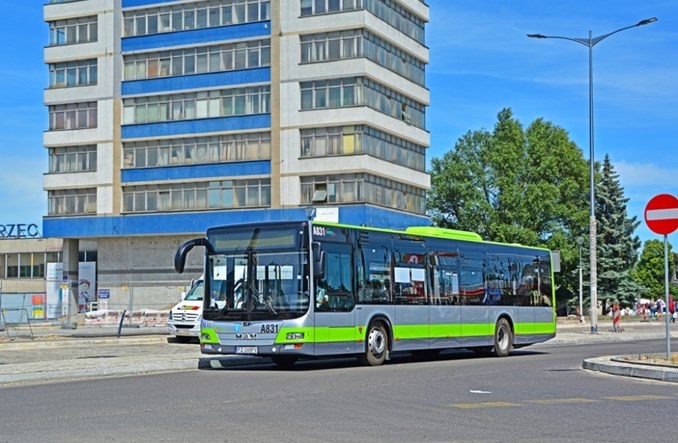 Ile osób jeździ autobusami MPK na trasie Barczewo – Olsztyn?