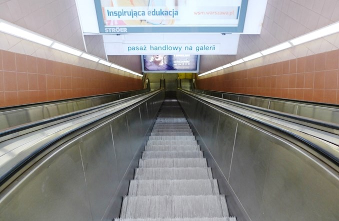 Metro zastanawia się, czy wymienić schody ruchome na stacji Centrum