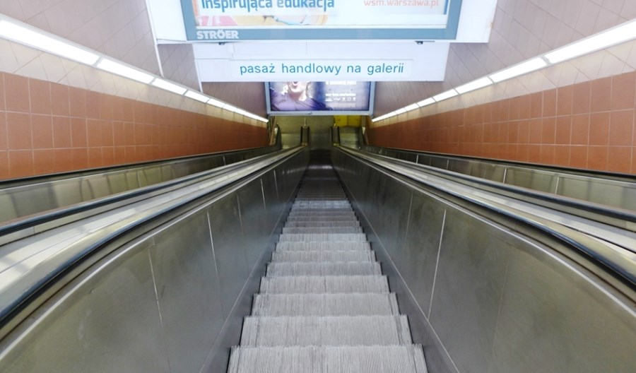 Metro przygotowuje się do wymiany schodów na Centrum. Spore utrudnienia Metro przygotowuje się do wymiany schodów na Centrum. Spore utrudnienia