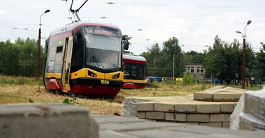Łódź: 122N unieruchomiony z powodu awarii wózków