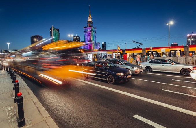 Polski paradoks? Rekordowo fajne autobusy. Rekordowo dużo aut