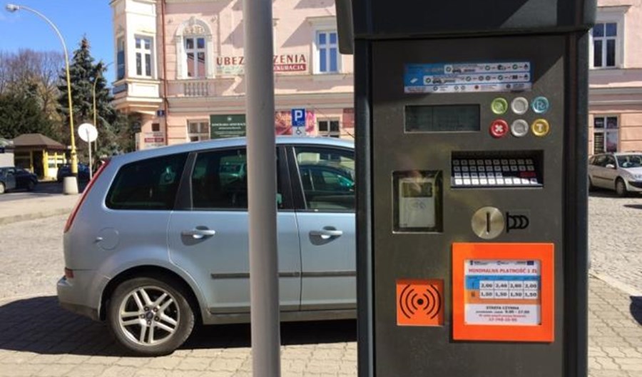 Smart parking jako instrument równoważenia transportu Smart parking jako instrument równoważenia transportu