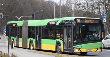 MPK Poznań z nowymi tramwajami i elektrycznymi autobusami [film]