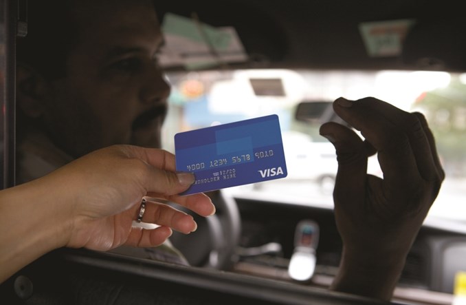 Kiedy karta płatnicza będzie standardem w transporcie poza miastami?