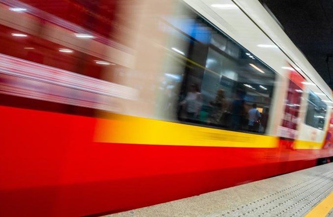 Warszawa Główna. Zamieszanie z rozkładem. Nie będzie autobusu za SKM do lotniska