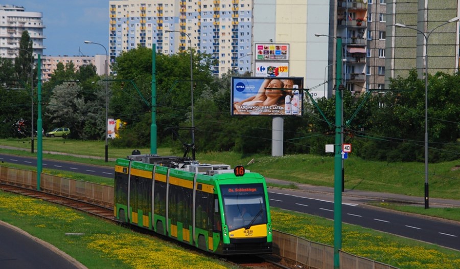 Poznań: Infrastruktura od dawna jest projektowana pod długie tramwaje Poznań: Infrastruktura od dawna jest projektowana pod długie tramwaje
