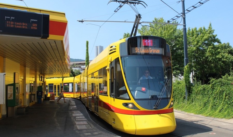 Tramwaje Warszawskie: Dlaczego Stadler złożył świadomie nieważną ofertę? Tramwaje Warszawskie: Dlaczego Stadler złożył świadomie nieważną ofertę?
