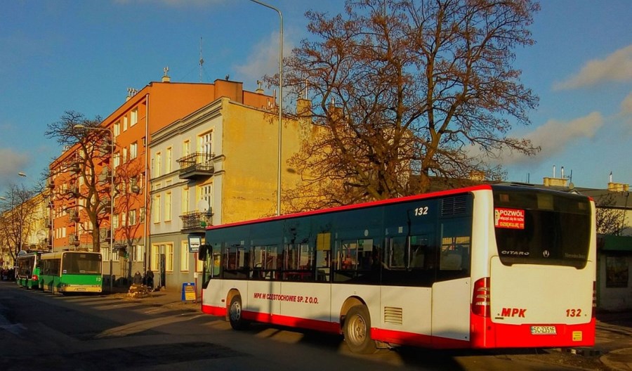 Częstochowscy uczniowie w komunikacji miejskiej nadal bezpłatnie Częstochowscy uczniowie w komunikacji miejskiej nadal bezpłatnie