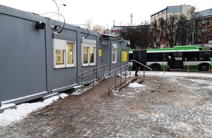 Białystok: Dworzec tymczasowy otwarty. Teraz czas na remont starego budynku