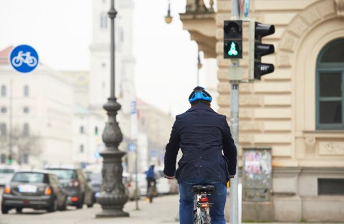Warszawa. Totemy i „zielona fala” dla rowerzystów już za rok