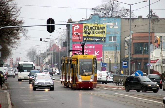 Łódzkie: Są dodatkowe środki na transport, w tym na tramwaj do Pabianic