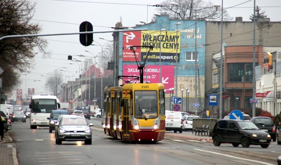 Łódzkie: Są dodatkowe środki na transport, w tym na tramwaj do Pabianic Łódzkie: Są dodatkowe środki na transport, w tym na tramwaj do Pabianic